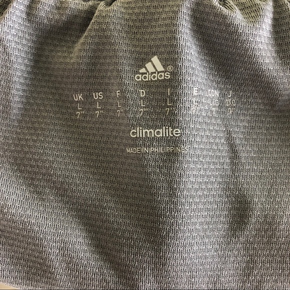 Women’s Adidas Grey Running Shorts L - Picture 2 of 8